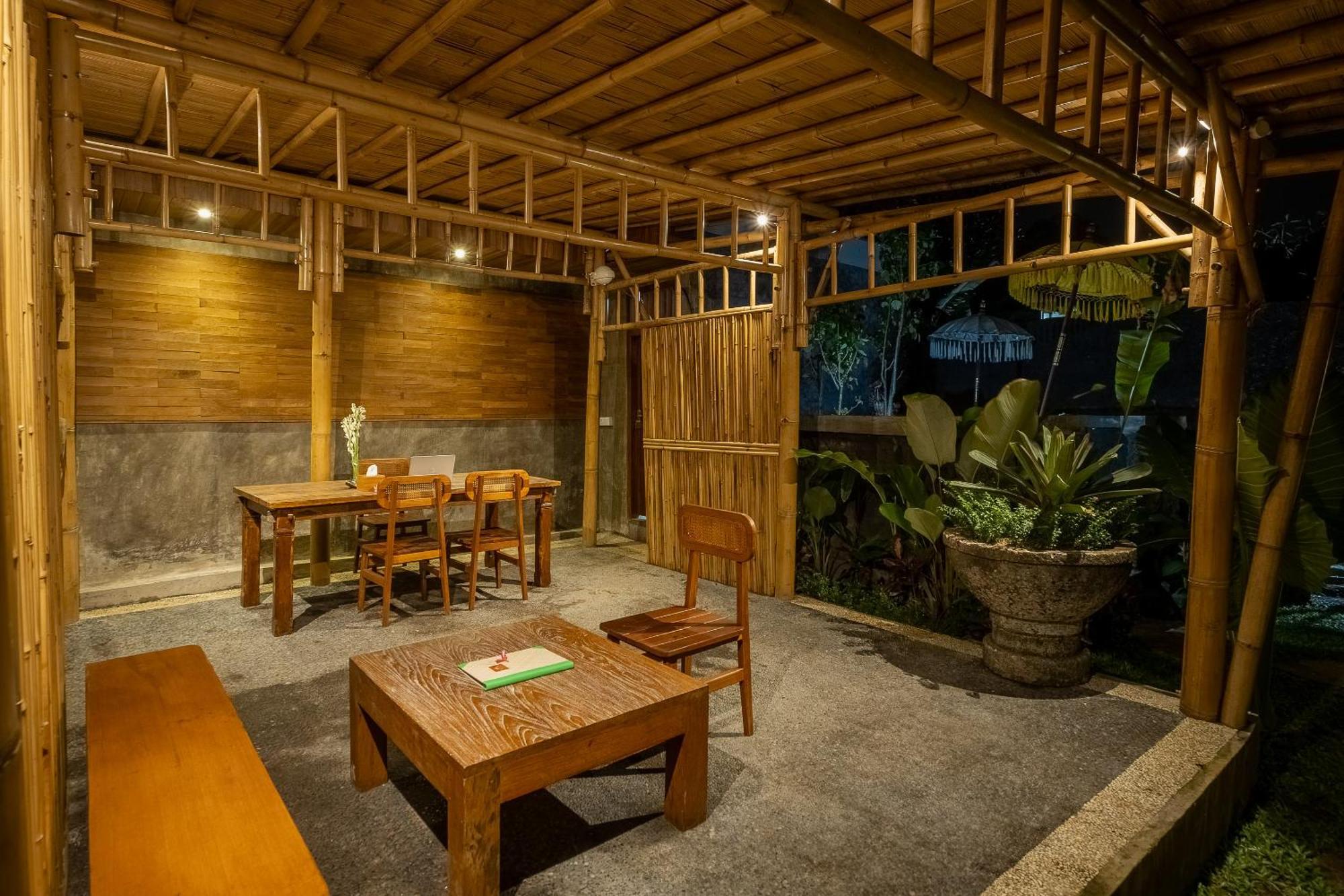 The Ulon Ubud Villa Екстер'єр фото
